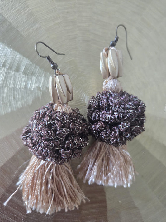 Tassel champagne color earrings